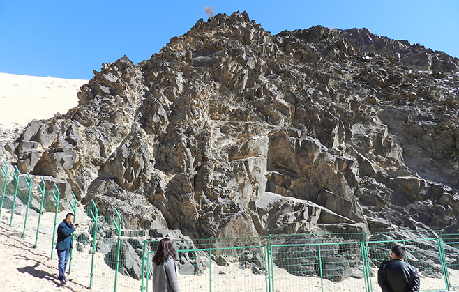 6新聞-12李華清先生出席李華清設(shè)計(jì)與三胖蛋年度戰(zhàn)略合作啟動(dòng)儀式新聞_03-06